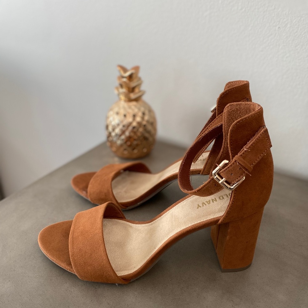 Faux Suede Heels Size 8